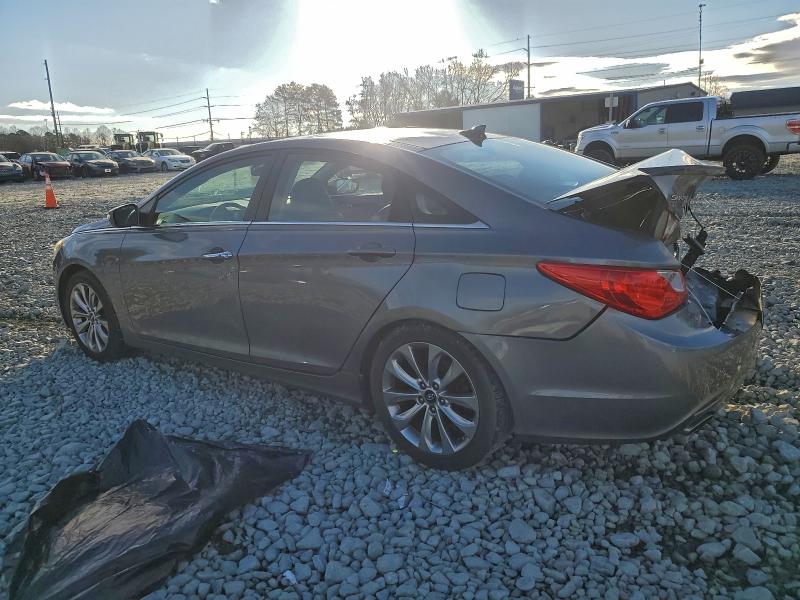 Photo 2 from auction – 2012 HYUNDAI SONATA with VIN 5NPEC4AB2CH484913