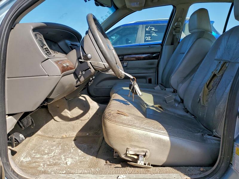 Photo 7 from auction – 2008 MERCURY GRAND MARQ with VIN 2MEFM75VX8X622970