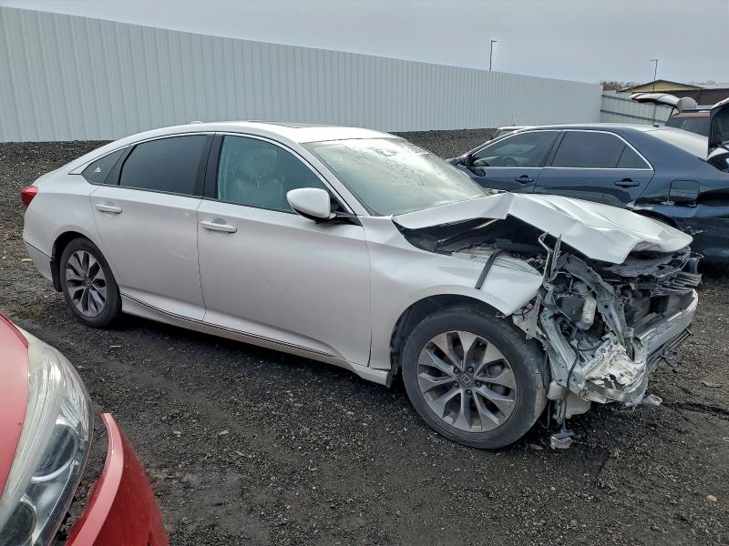 Photo 4 from auction – 2018 HONDA ACCORD with VIN 1HGCV1F44JA263281