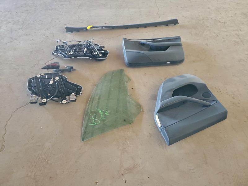 Photo 12 from auction – 2024 TESLA MODEL Y with VIN 7SAYGDEDXRF118768