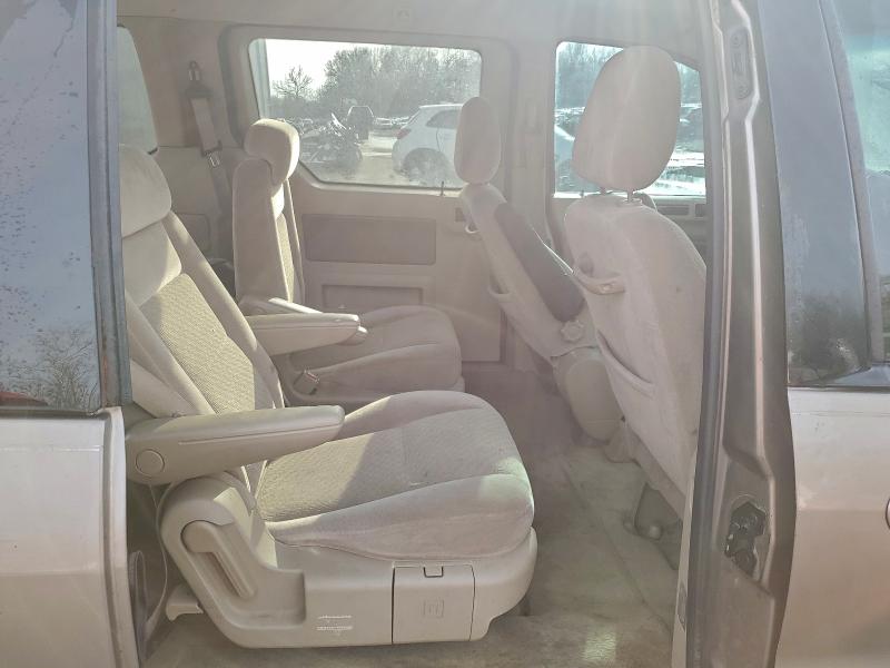 Photo 11 from auction – 2006 FORD FREESTAR S with VIN 2FMZA52246BA08413