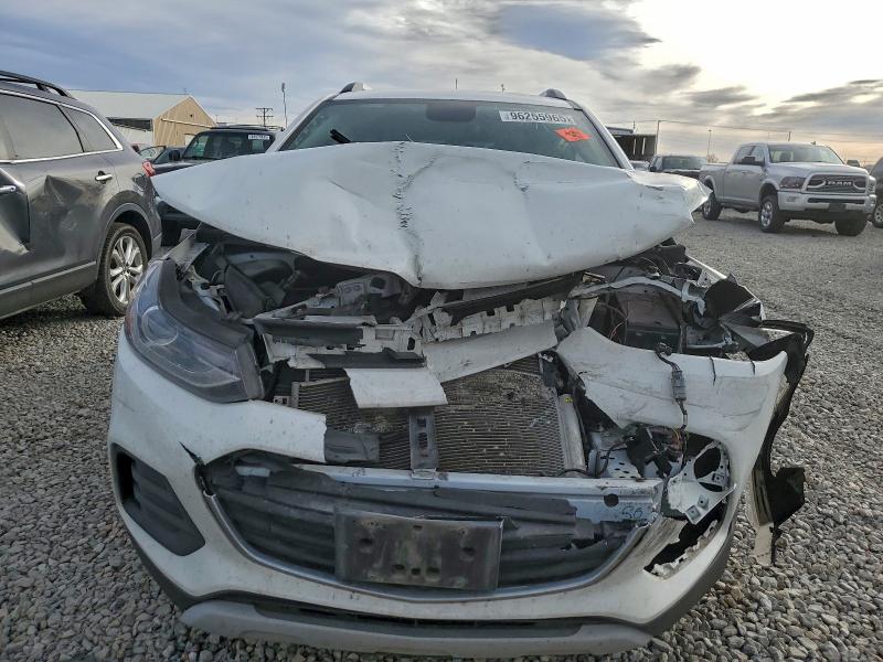 Photo 5 from auction – 2020 CHEVROLET TRAX 1LT with VIN 3GNCJPSB8LL242471