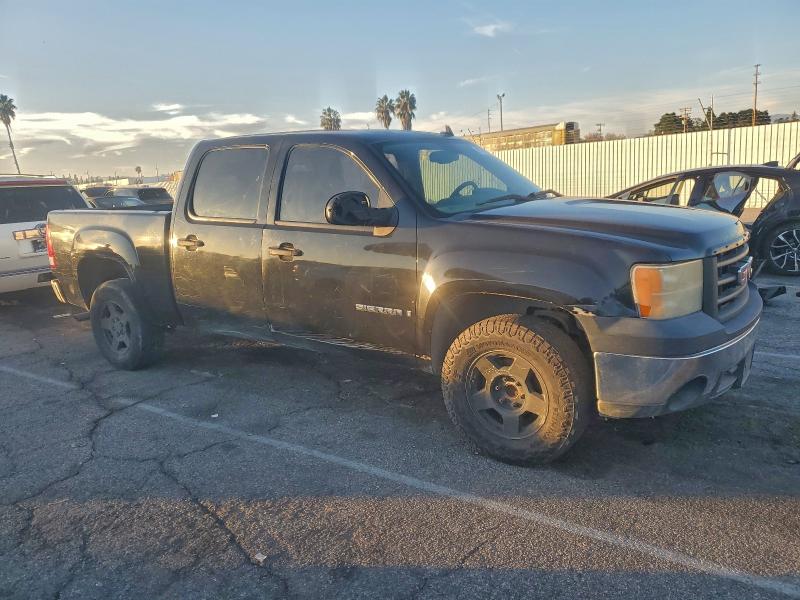 Photo 4 from auction – 2007 GMC NEW SIERRA with VIN 2GTEC13C471537686