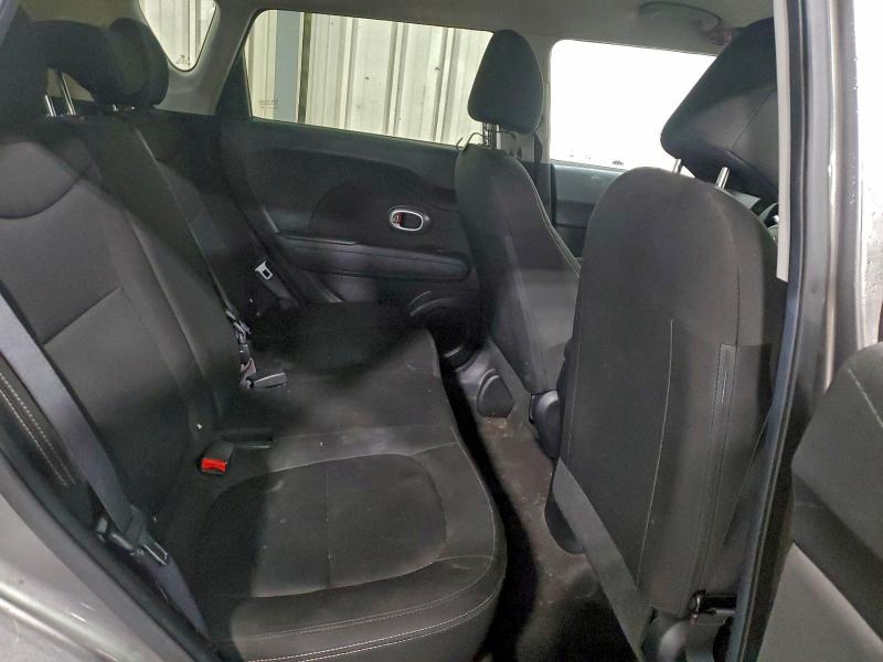 Photo 10 from auction – 2018 KIA SOUL with VIN KNDJN2A2XJ7562613