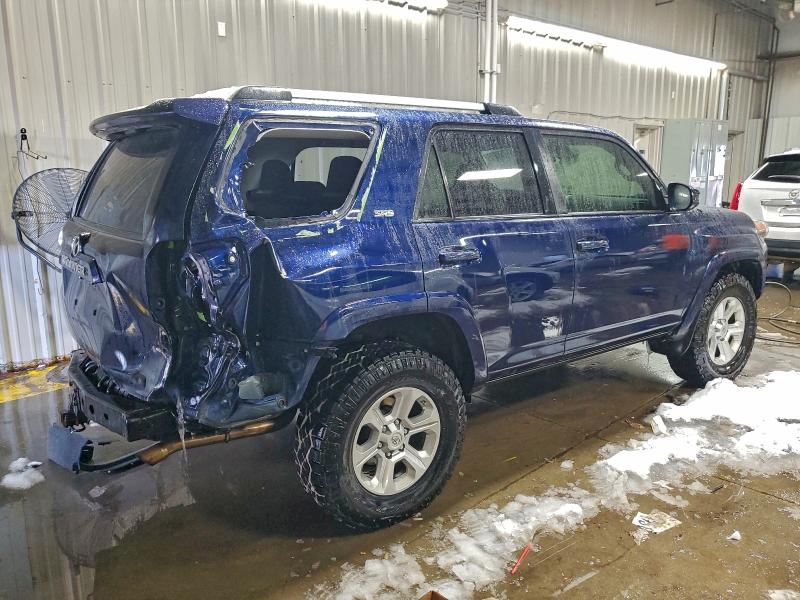 Photo 3 from auction – 2021 TOYOTA 4RUNNER SR with VIN JTEMU5JR4M5937180