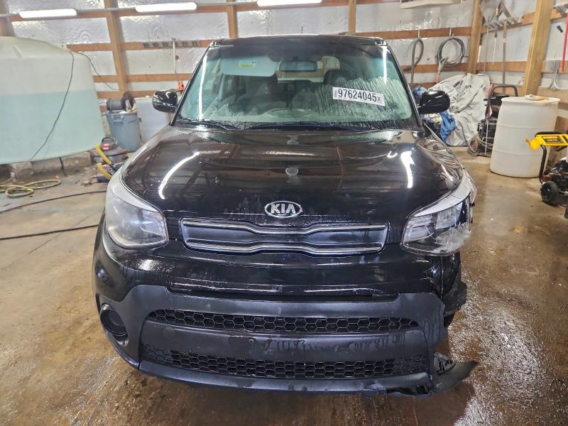 Photo 5 from auction – 2017 KIA SOUL with VIN KNDJN2A29H7882435