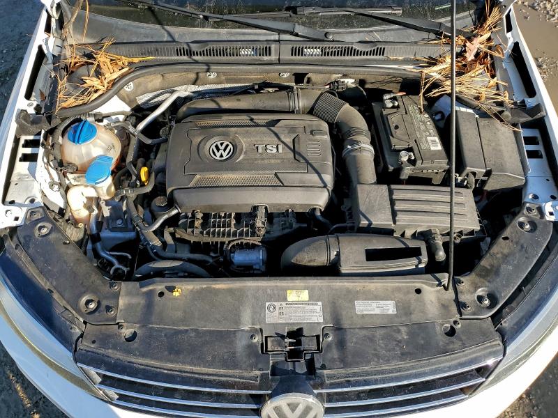 Photo 11 from auction – 2017 VOLKSWAGEN JETTA with VIN 3VWL17AJ5HM225529
