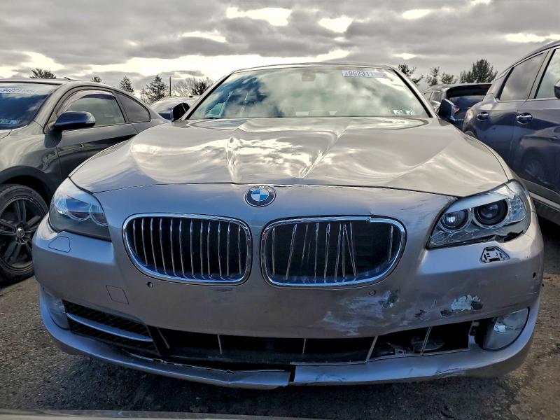 Photo 5 from auction – 2011 BMW 535 XI with VIN WBAFU7C5XBC879360