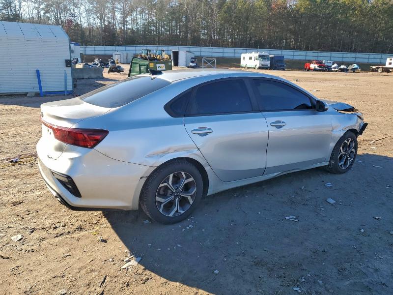Photo 3 from auction – 2019 KIA FORTE FE with VIN 3KPF24AD0KE083646