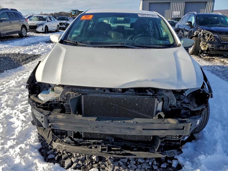 Photo 5 from auction – 2017 KIA FORTE LX with VIN 3KPFL4A74HE104840