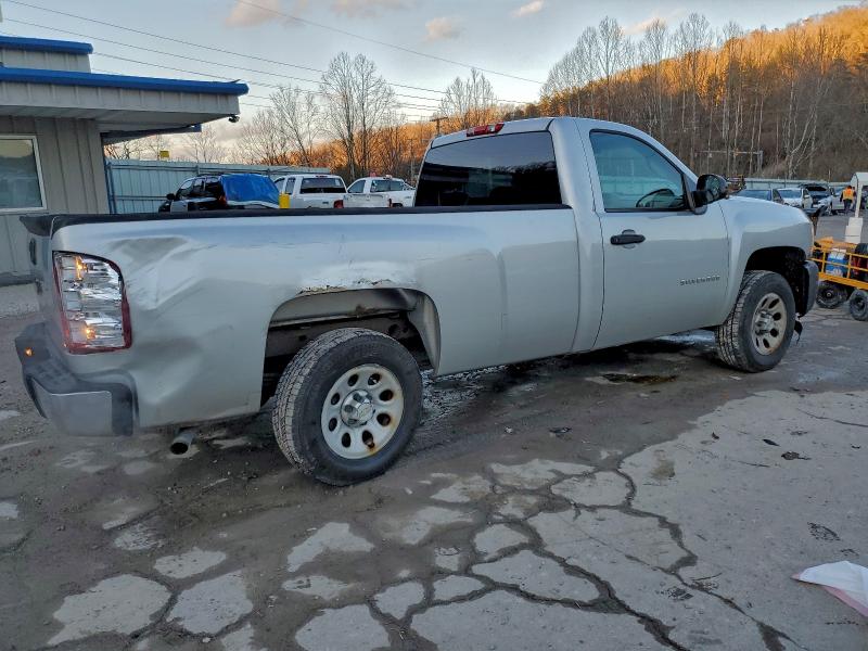 Photo 3 from auction – 2010 CHEVROLET SILVERADO with VIN 1GCPCPEX8AZ204739