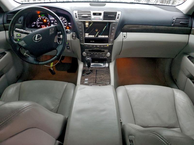 Photo 8 from auction – 2012 LEXUS LS 460 with VIN JTHBL5EF2C5111908