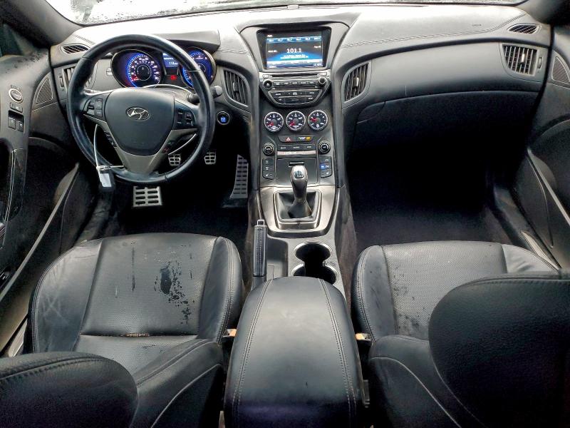 Photo 8 from auction – 2015 HYUNDAI GENESIS CO with VIN KMHHU6KJ1FU123741