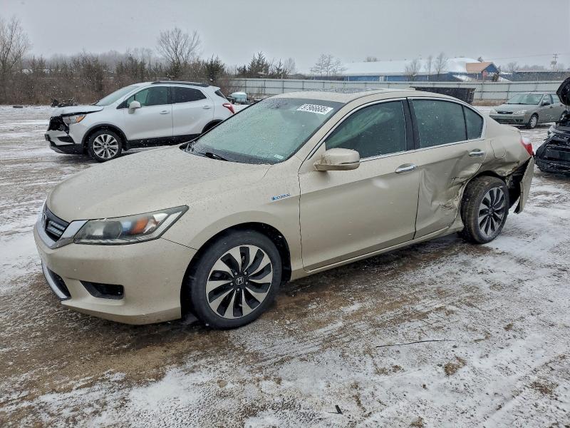 HONDA ACCORD HYB 2014 with VIN 1HGCR6F59EA004060 - Photo from auction