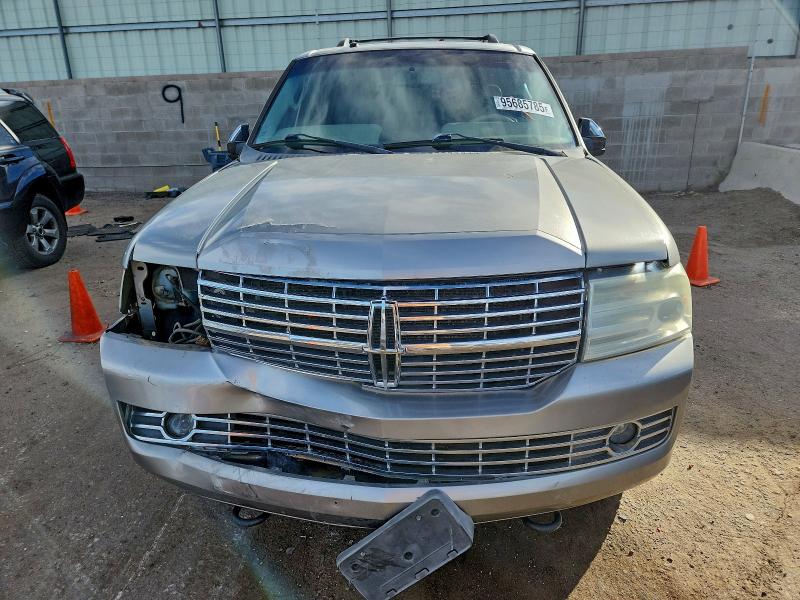 Photo 5 from auction – 2008 LINCOLN NAVIGATOR with VIN 5LMFU28528LJ10061