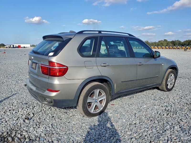 Photo 3 from auction – 2011 BMW X5 XDRIVE3 with VIN 5UXZV4C52BL412654