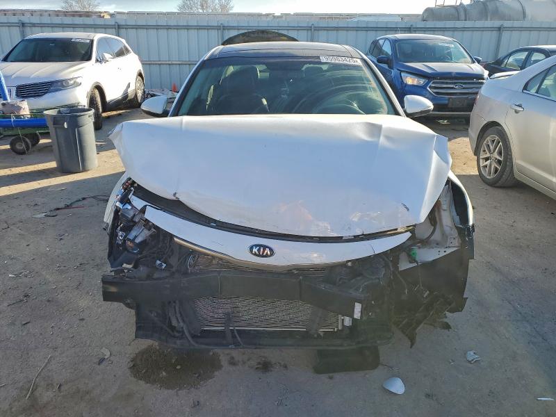 Photo 5 from auction – 2016 KIA OPTIMA with VIN 5XXGU4L31GG113822