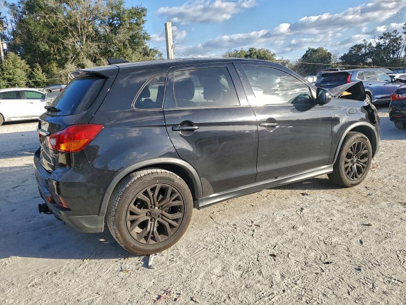 Photo 3 from auction – 2018 MITSUBISHI OUTLANDER with VIN JA4AP3AU4JU014359