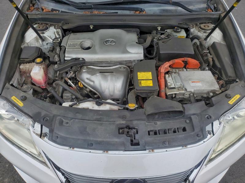Фото 11 с аукциона – 2013 LEXUS ES 300H с VIN JTHBW1GG4D2005422