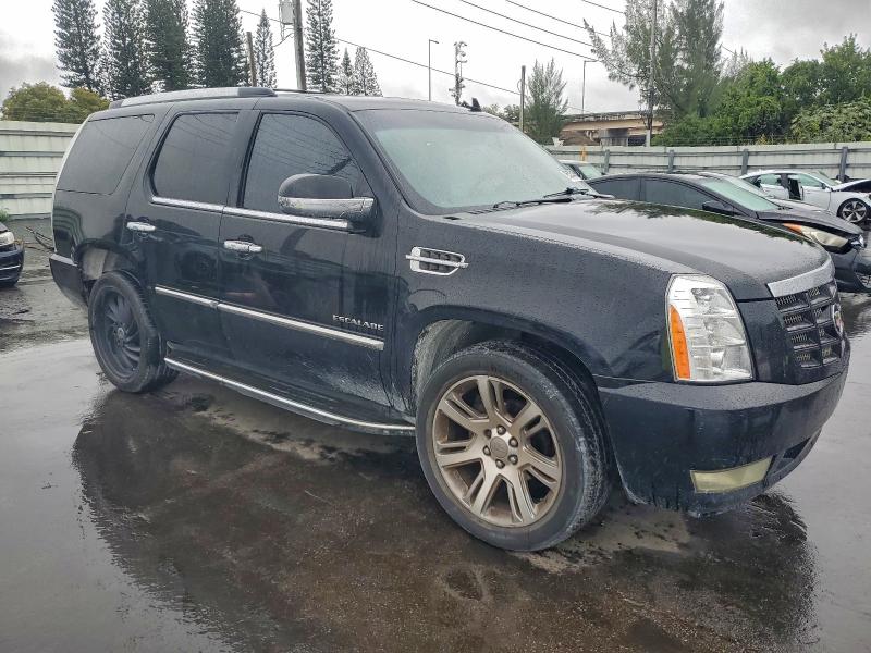 Photo 4 from auction – 2010 CADILLAC ESCALADE L with VIN 1GYUCBEF2AR150555