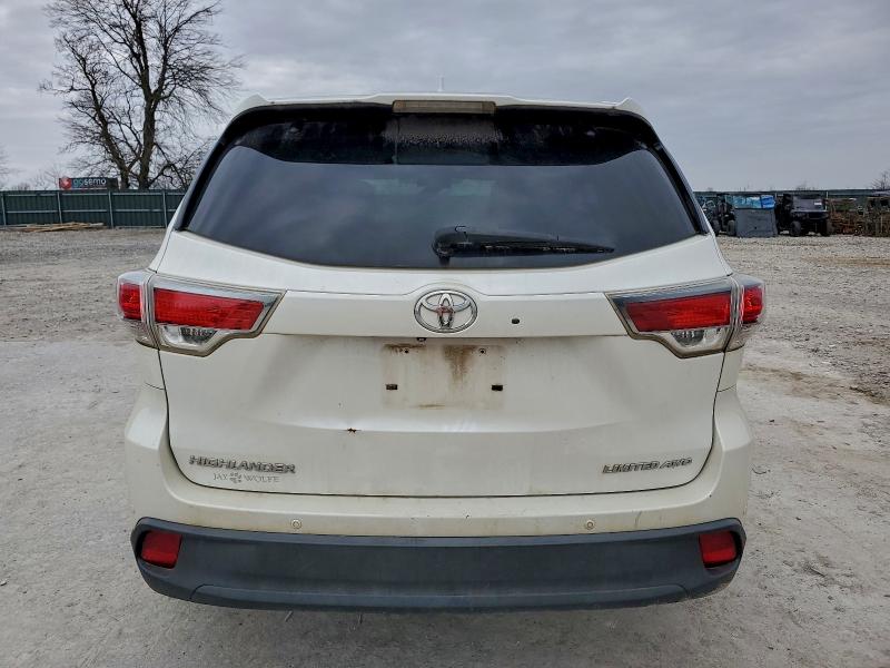 Photo 6 from auction – 2015 TOYOTA HIGHLANDER with VIN 5TDDKRFH6FS114913