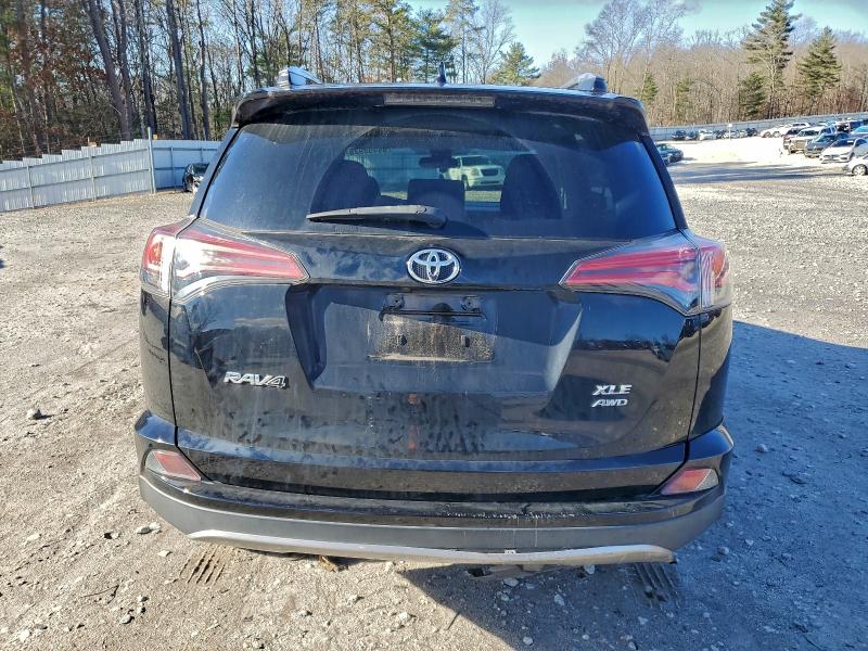 Photo 6 from auction – 2017 TOYOTA RAV4 XLE with VIN 2T3RFREV0HW545136