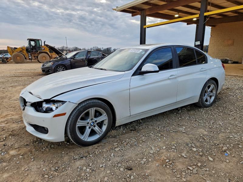 BMW 328 I 2014 with VIN WBA3A5C51EF605242 - Photo from auction