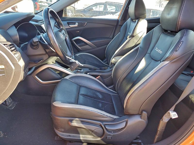 Photo 7 from auction – 2015 HYUNDAI VELOSTER T with VIN KMHTC6AE5FU228560