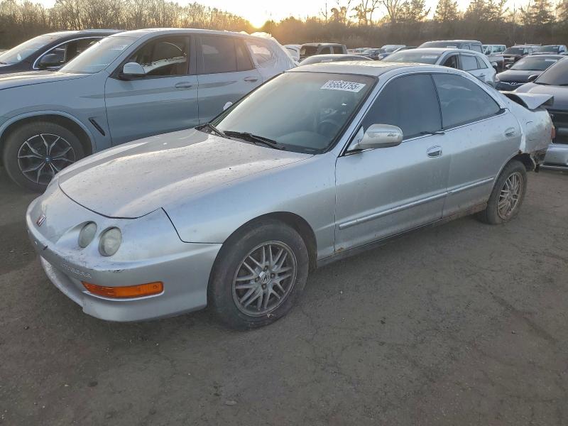 ACURA INTEGRA GS 2000 with VIN JH4DB7664YS000811 - Photo from auction