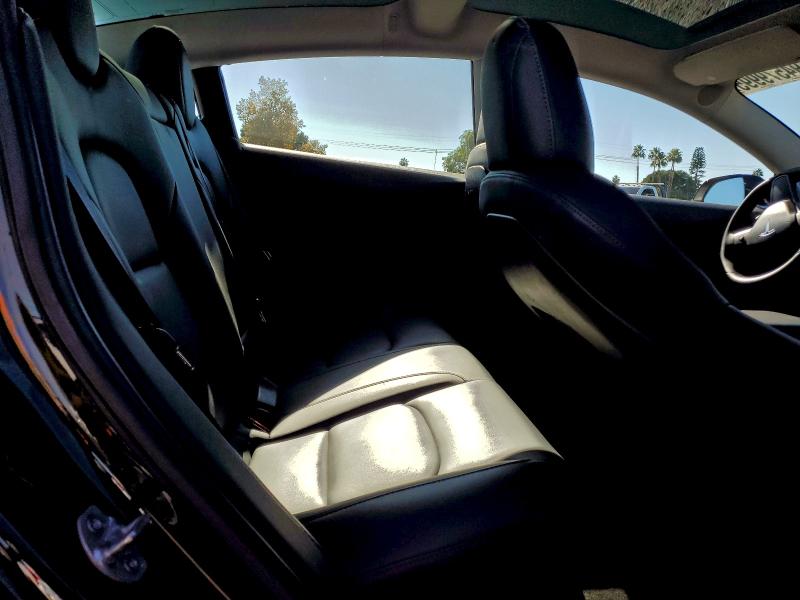 Photo 10 from auction – 2019 TESLA MODEL 3 with VIN 5YJ3E1EA4KF198771