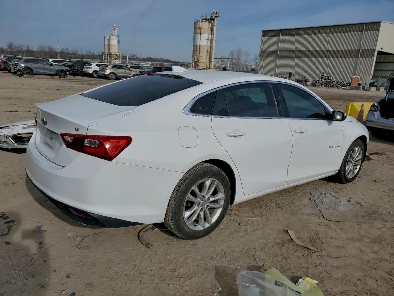 Photo 3 from auction – 2016 CHEVROLET MALIBU LT with VIN 1G1ZE5ST3GF223792