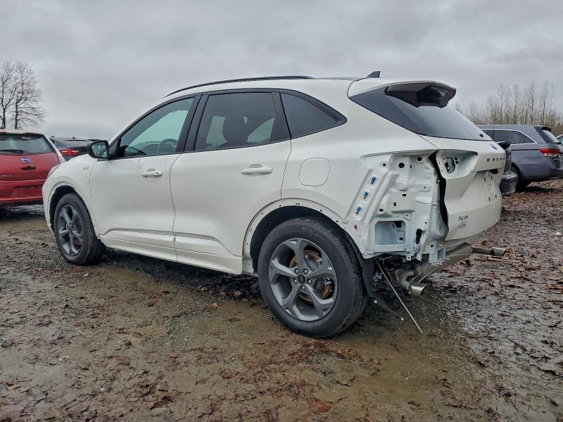 Photo 2 from auction – 2024 FORD ESCAPE ST with VIN 1FMCU0MN3RUA68673