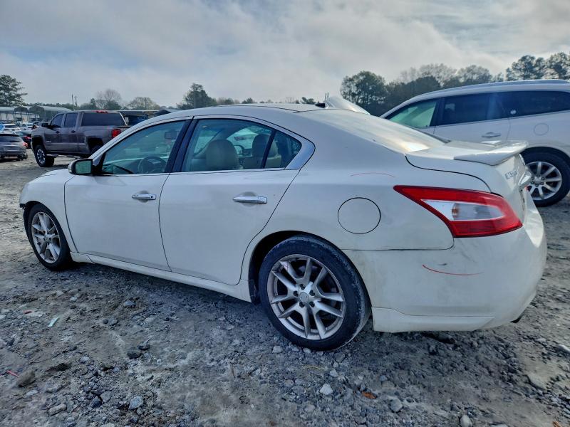 Photo 2 from auction – 2011 NISSAN MAXIMA S with VIN 1N4AA5AP1BC864315