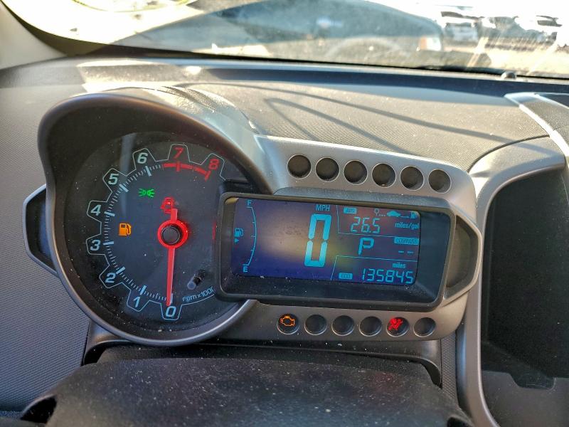 Photo 9 from auction – 2015 CHEVROLET SONIC LT with VIN 1G1JC6SB7F4199586