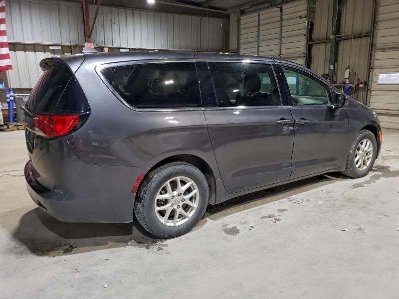 Photo 3 from auction – 2019 CHRYSLER PACIFICA L with VIN 2C4RC1CG1KR533383