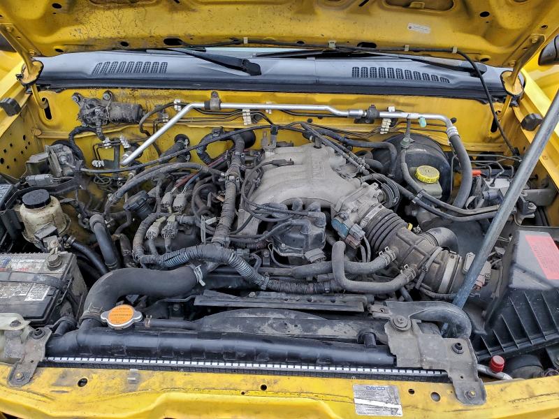 Photo 12 from auction – 2002 NISSAN XTERRA XE with VIN 5N1ED28TX2C504671