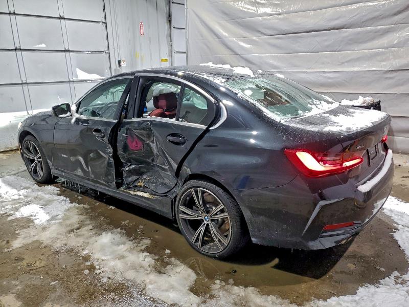 Photo 2 from auction – 2024 BMW 330XI with VIN 3MW89FF05R8E20971