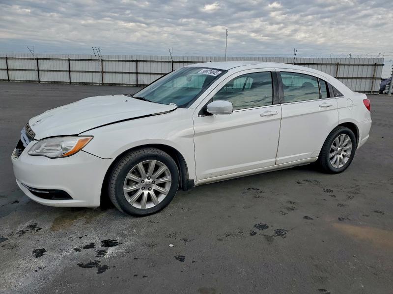 CHRYSLER 200 TOURIN 2013 with VIN 1C3CCBBGXDN533755 - Photo from auction
