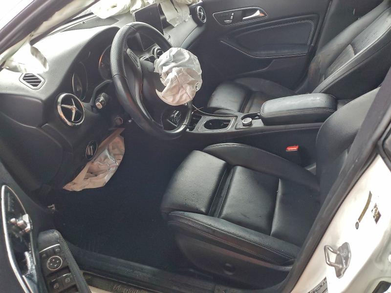 Photo 7 from auction – 2019 MERCEDES-BENZ CLA 250 4M with VIN WDDSJ4GB7KN702106