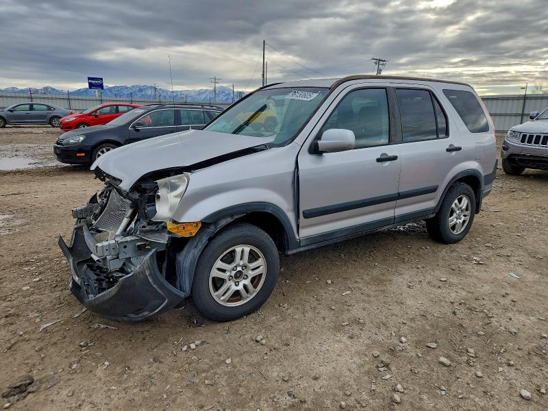 HONDA CR-V EX 2002 with VIN JHLRD788X2C081365 - Photo from auction