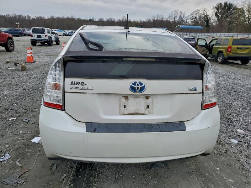 Photo 6 from auction – 2011 TOYOTA PRIUS with VIN JTDKN3DU3B0312017