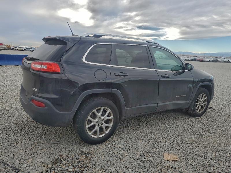 Photo 3 from auction – 2014 JEEP CHEROKEE L with VIN 1C4PJMCB5EW169919
