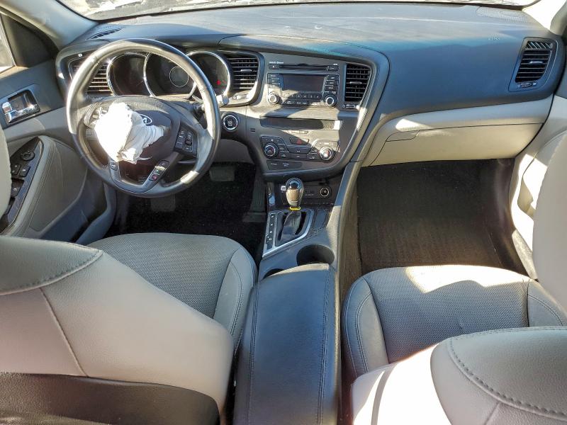 Photo 8 from auction – 2012 KIA OPTIMA EX with VIN 5XXGN4A72CG035323