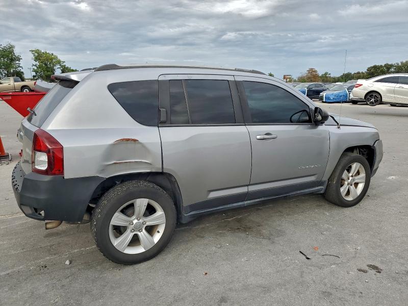 Photo 3 from auction – 2016 JEEP COMPASS SP with VIN 1C4NJCBA3GD641642