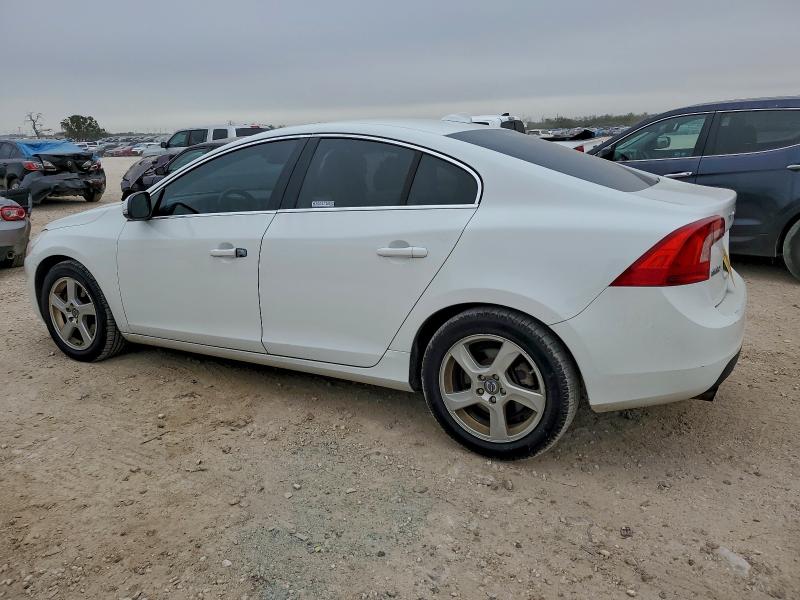 Photo 2 from auction – 2012 VOLVO S60 T5 with VIN YV1622FS7C2143684