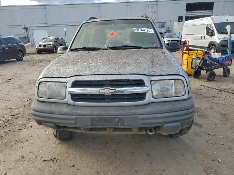Photo 5 from auction – 2000 CHEVROLET TRACKER with VIN 2CNBJ13C7Y6907750