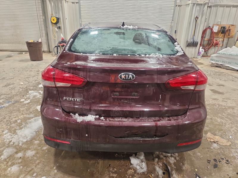 Photo 6 from auction – 2017 KIA FORTE LX with VIN 3KPFK4A76HE091124
