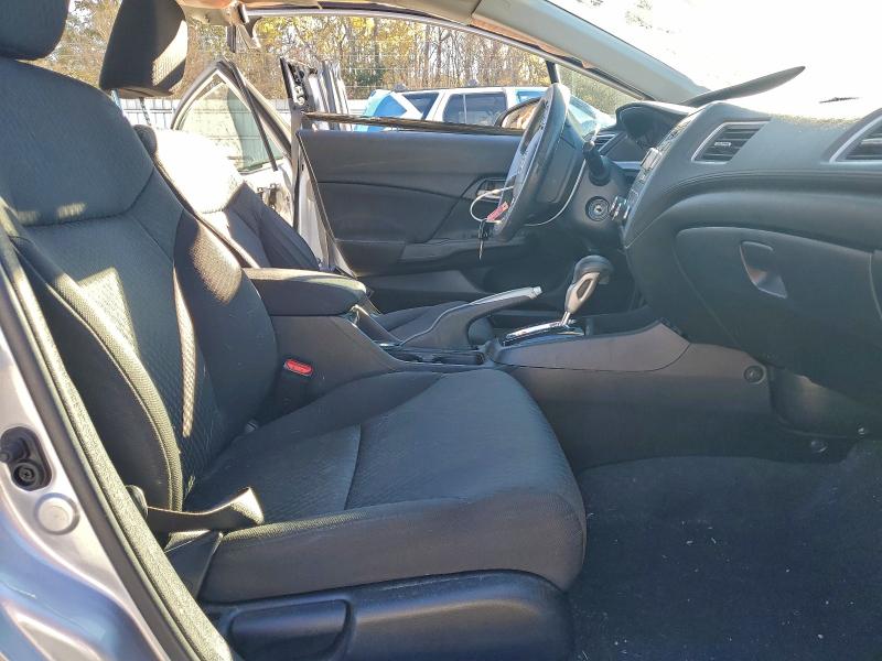 Photo 7 from auction – 2015 HONDA CIVIC LX with VIN 19XFB2F51FE041921