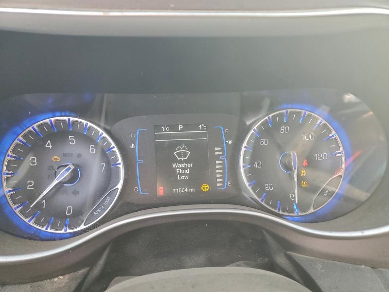 Photo 9 from auction – 2017 CHRYSLER PACIFICA T with VIN 2C4RC1BG2HR570808
