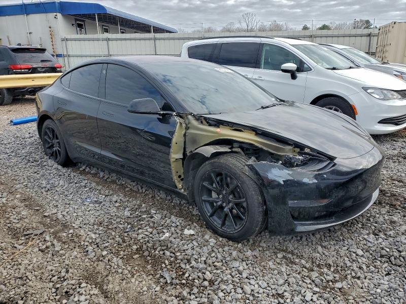 Photo 4 from auction – 2019 TESLA MODEL 3 with VIN 5YJ3E1EA5KF301549